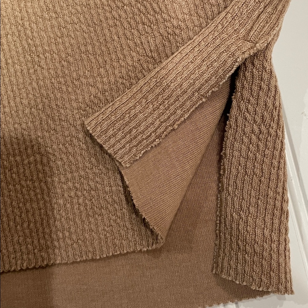 AERIE WOMENS TAN THERMAL RIBBED V-NECK OVERSIZED LONG SLEEVE SHIRT SIZE LARGE - Picture 6 of 8